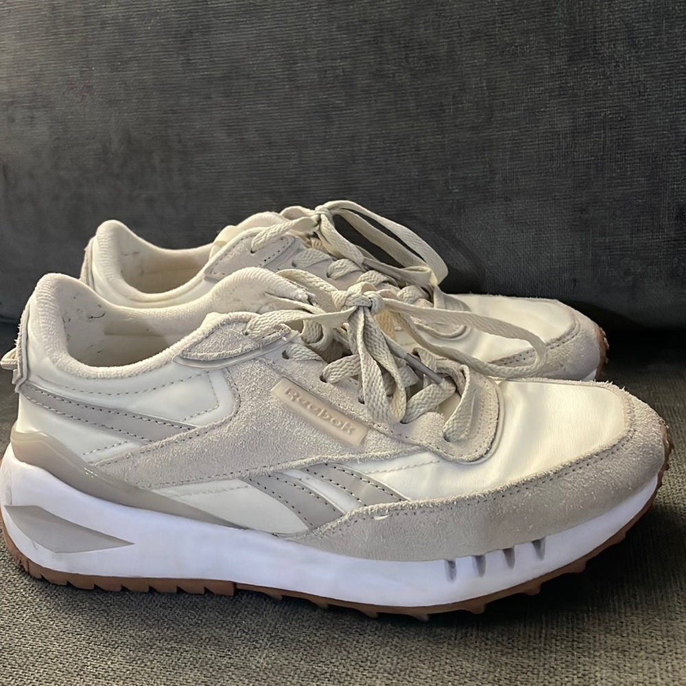 Reebok women’s sneakers